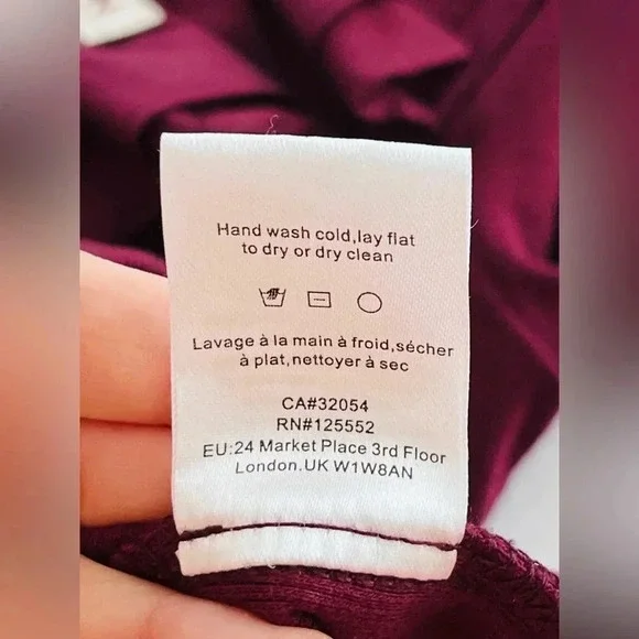 Anthropologie DOLAN Ruffled V-Neck Top in Wine Size Medium NWOT $78 - Picture 9 of 11